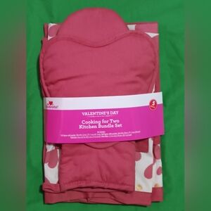 𝑉𝑎𝑙𝑒𝑛𝑡𝑖𝑛𝑒'𝑠 𝐷𝑎𝑦 𝐶𝑜𝑜𝑘𝑖𝑛𝑔 𝑓𝑜𝑟 𝟐 𝑲𝒊𝒕𝒄𝒉𝒆𝒏 𝑺𝒆𝒕